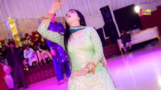 Songs mahak malak