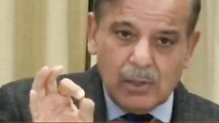خانہ کعبہ کا ماڈل | Shahbaz Sharif Surprise