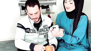 اضحك اضحك