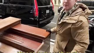 Asking new yorkers to push my piano