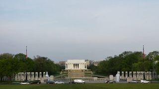 Serenity and Remembrance: World War 2 Memorial Fountains