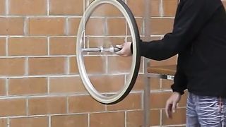 The flying wheel ????????????