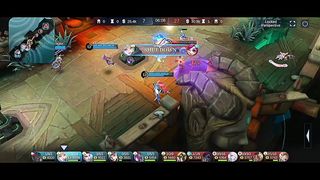 Playing mobile legends bang bang ranked match