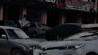 Hyeee????