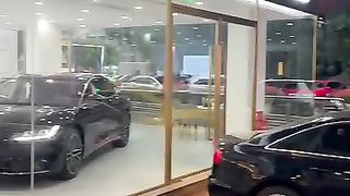 شاهد فخامة السيارات الصينية
