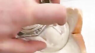 Learn howto make a beautiful cake at home????????