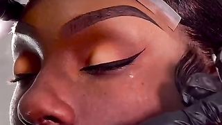 How to apply eye liner #eyeliner