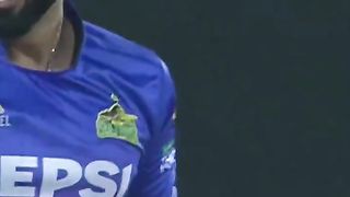Usama mir takes a wicket with beauty