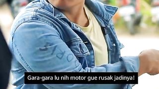 Sabotase jalan demi kelangsungan hidup