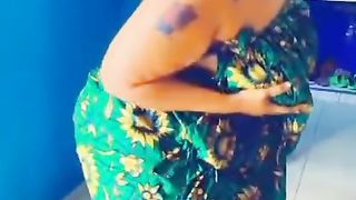 Watch video beautiful girl plays subscribe