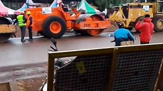 Grand Machines