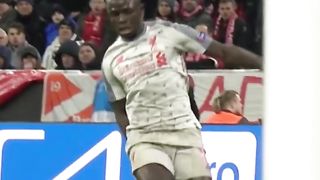 Sadio Spins Neuer #OTD ????.