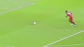 Strange way to block Penalty.