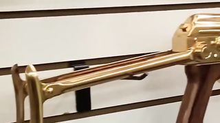 سلاحAk-47