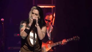 Джо Бонамасса _ Beth Hart Official - _I_ll Take Care of You_ - Beacon Theater Live From New York(720P_HD).