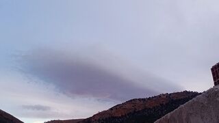 Space Odyssey Σ(っ°Д °; )っCapturing a Unique Flying Saucer Cloud
