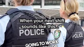 Australia police officers work!!