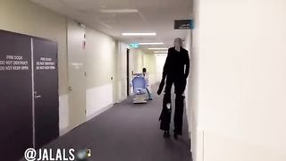 الخلعة طلقي مني