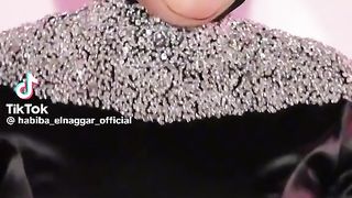احنا بنعمل الترند وبعديها نحط end