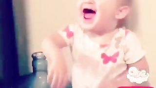 شاهد اجمل طفل وبرائته الحلوة????????