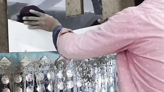 Regardez ce video alah alah