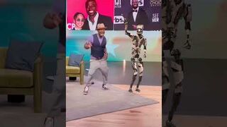 Robot Dancing Along _ Robot vs Human _ Incredible Wonder Studio Ai #shorts