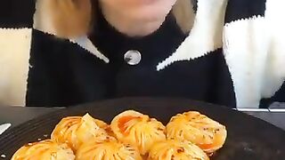Juicy_Momos_Eating_Challenge___