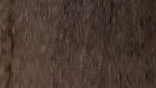 المطر وطاطا الحاج