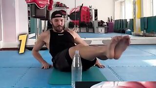 How to lose weight fast? Try this abs exercise!