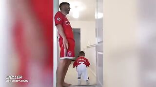 Funny CHILDREN IN FOOTBALL CHESS SKILLS AND GOALS