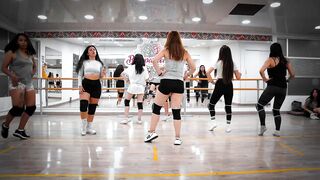 STYLE CHOREOGRAPHY الرقص الشرقي