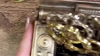 ASMR Creative Art DIY Phone Case: Relaxing Crafting for Personalized Tech!