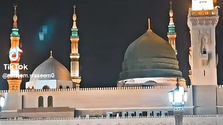 Naat is a  song.i like it.we feel better to sing a naat.
