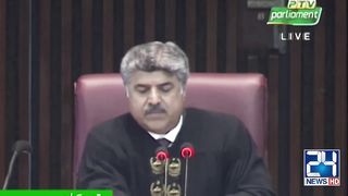 _Es Ney Ikhlakiyat Sey Giri Bat Ki_ _ Heavy Fight Between Shazi Mari & Gohar Ali Khan.