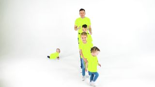 Color Song with Papa and Four Kids