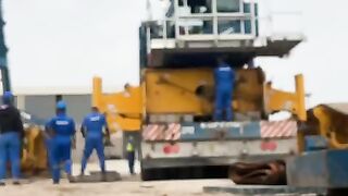 Crane erection process
