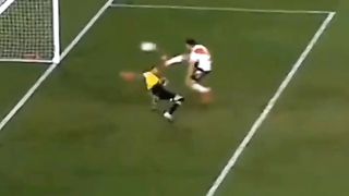 Alvarez ????