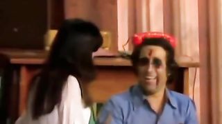 شفت بعيني ماحدش قالي