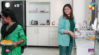 Danish Hua Jealous...! #dananeermobeen #ameergilani - Very Filmy - HUM TV.