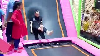 File name Public support on another level????????????????????#trending #bouncewithiltaf #motivation????#athlete#viralvideo.