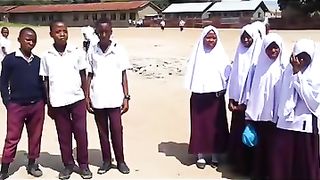 Kuchekesha San kufurahi