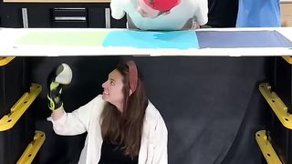 Pick the wrong Hole, get knocked out!