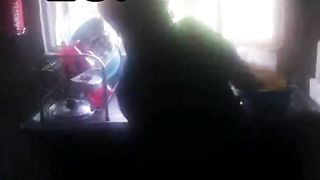 EU matando o frango pro almoço