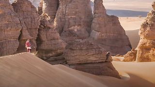 The Akakus Mountains in Libya   لا تفوتك معلم تاريخي جبال اكاكوس ليبيا
