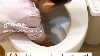 من باب الضحك