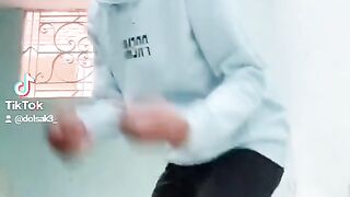 خلي بالك انا اجمد من الي في بالك