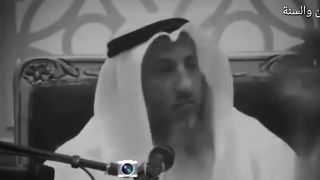 المؤمن يؤمن بالقران والسنه