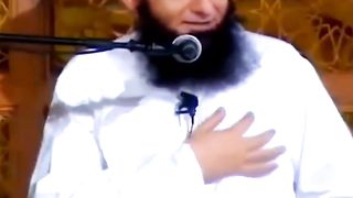 Listen to Al Quran regularly