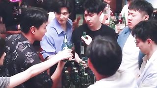 لقد سُكر عندما عرف كم سنة كانت تحبه سرا!???????? #HiddenLove #حب_خفي #zhaolusi #chenzheyuan #youku