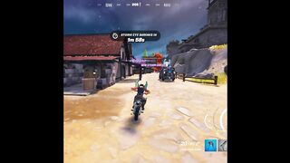 fortnite golden skeleton fight scene.